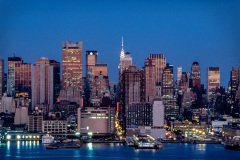 Skyline von Manhattan, Blick über den Hudson River in der Blauen Stunde (1988)